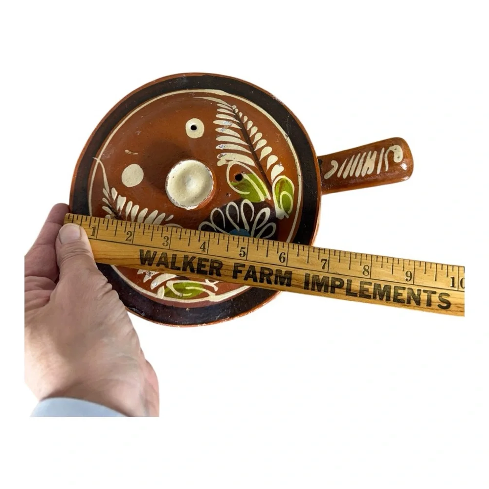 Hand-Painted Mexican Pottery Pot with Lid‎